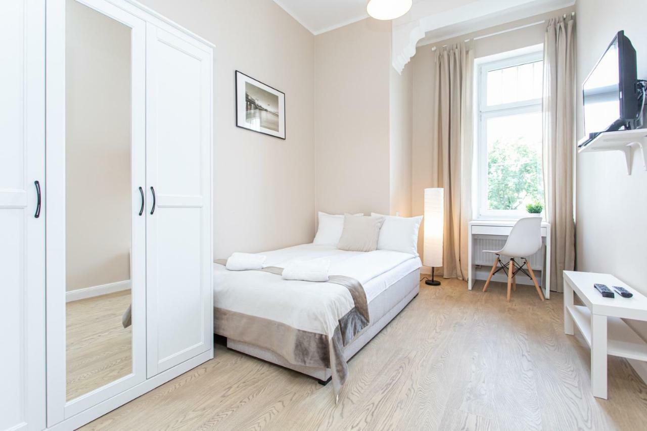 Riviera Hostel